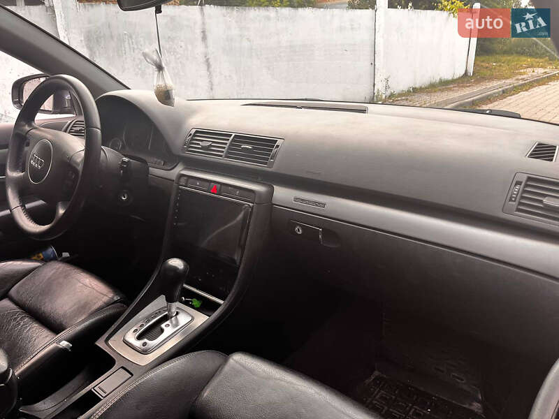 Универсал Audi A4 2002 в Луцке