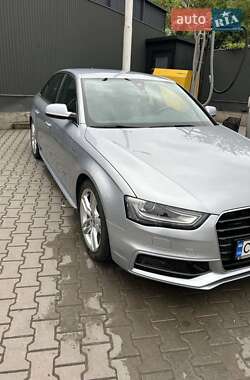 Седан Audi A4 2014 в 