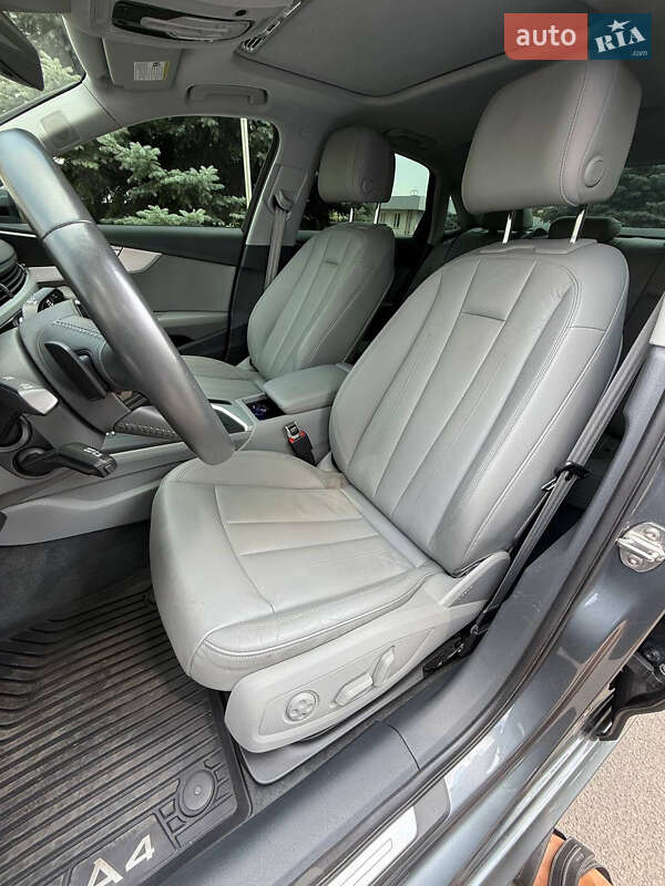 Седан Audi A4 2016 в Запоріжжі