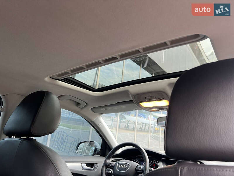 Седан Audi A4 2014 в Києві