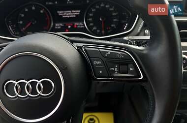 Седан Audi A4 2019 в 