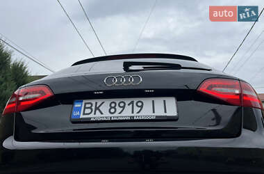 Универсал Audi A4 2015 в 