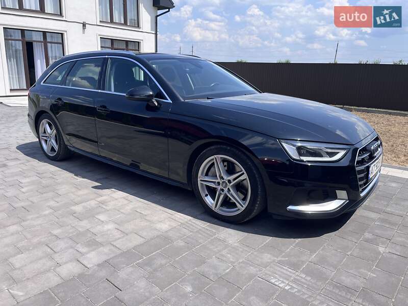 Універсал Audi A4 2019 в Івано-Франківську
