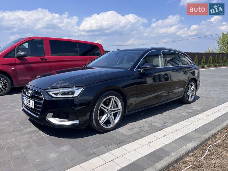 Універсал Audi A4 2019 в Івано-Франківську