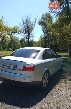 Седан Audi A4 2001 в 