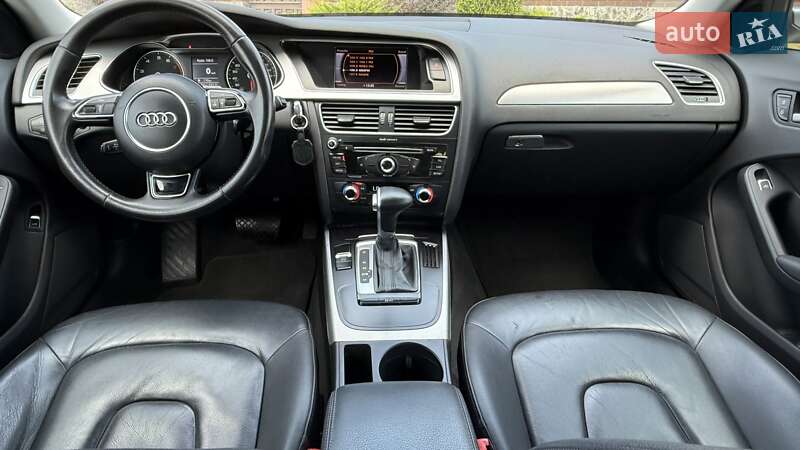 Седан Audi A4 2015 в Києві