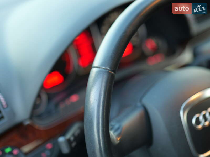 Седан Audi A4 2007 в Запоріжжі
