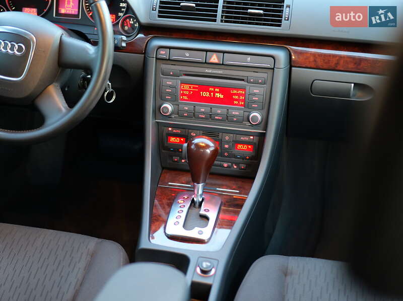 Седан Audi A4 2007 в Запоріжжі