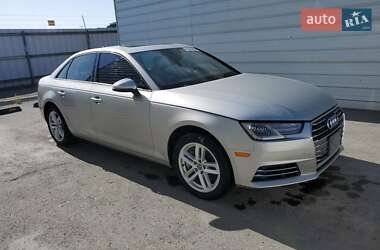 Седан Audi A4 2016 в 