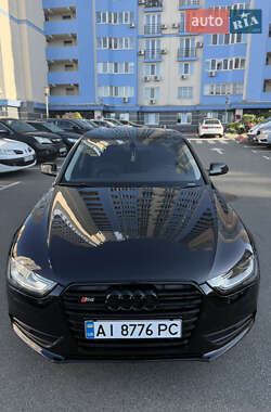 Седан Audi A4 2014 в 