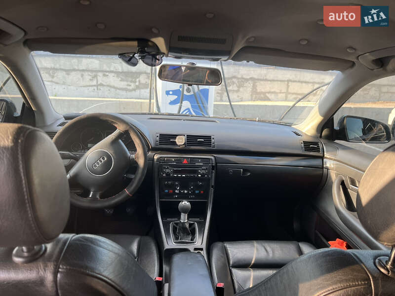Універсал Audi A4 2001 в Києві