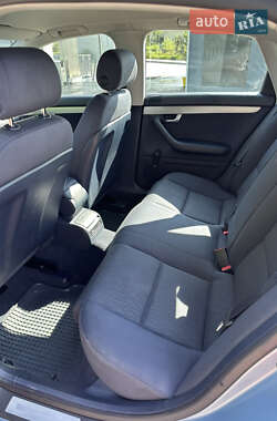 Седан Audi A4 2005 в 