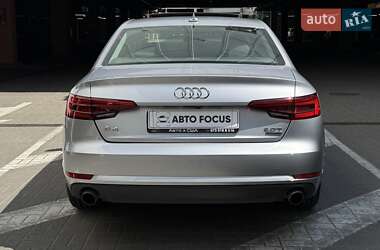 Седан Audi A4 2016 в 