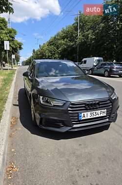 Седан Audi A4 2016 в 
