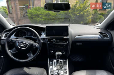 Седан Audi A4 2013 в 