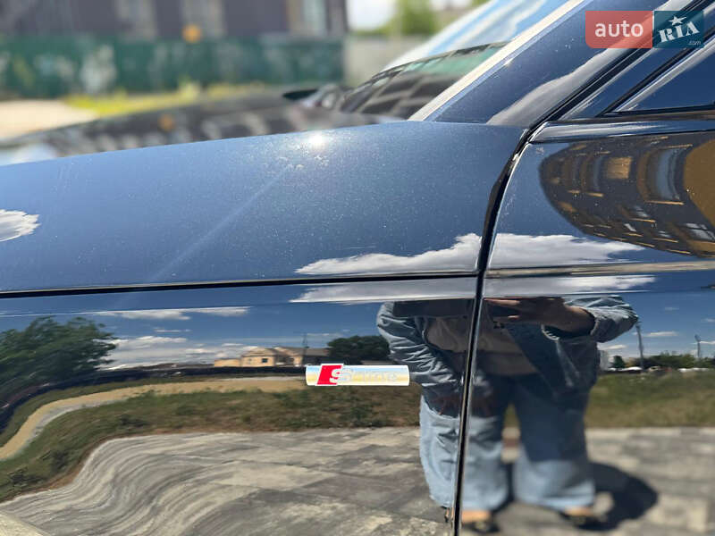 Седан Audi A4 2017 в Львове