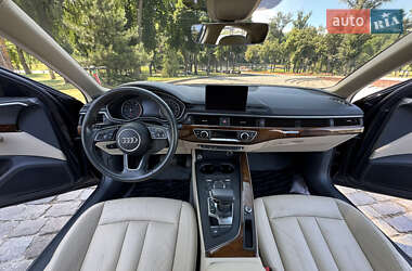 Седан Audi A4 2016 в 