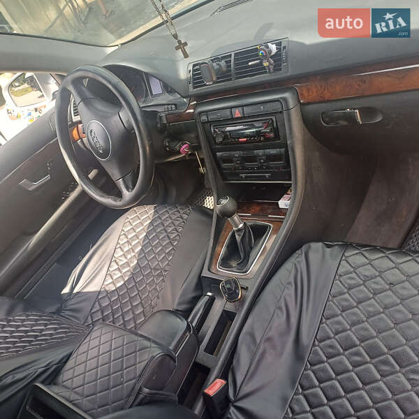 Універсал Audi A4 2001 в Бережанах