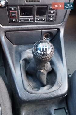 Седан Audi A4 1998 в 
