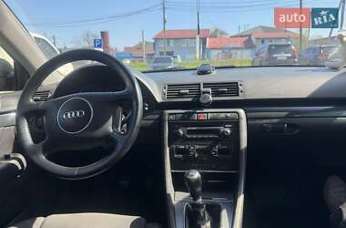 Седан Audi A4 2002 в 
