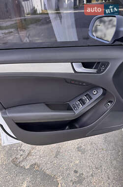 Седан Audi A4 2013 в 