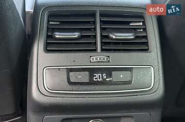 Седан Audi A4 2015 в 