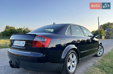 Седан Audi A4 2001 в 