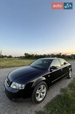 Седан Audi A4 2001 в 