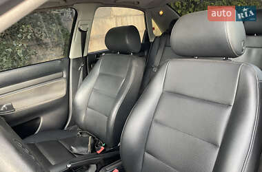 Седан Audi A4 1996 в 