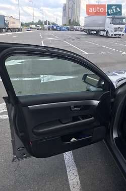Универсал Audi A4 2003 в 