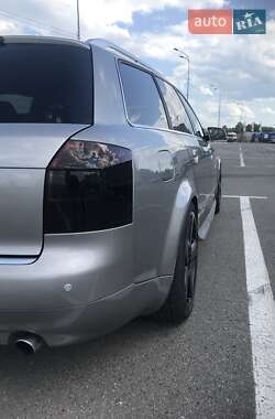 Универсал Audi A4 2003 в 