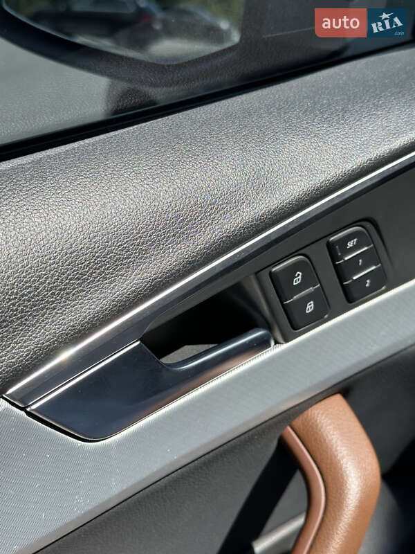 Седан Audi A4 2016 в Києві