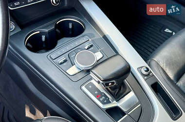 Седан Audi A4 2016 в 