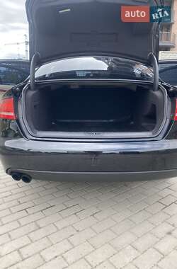 Седан Audi A4 2012 в 