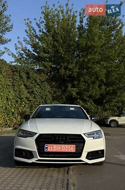 Седан Audi A4 2017 в 