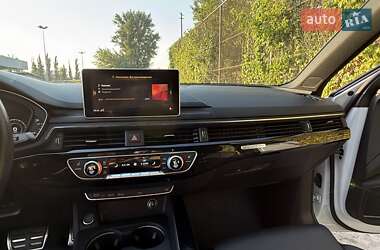 Седан Audi A4 2017 в 