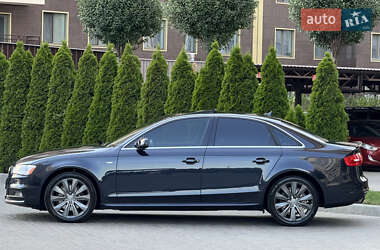 Седан Audi A4 2014 в 