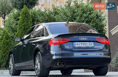 Седан Audi A4 2014 в 