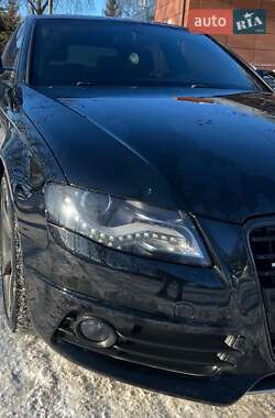 Седан Audi A4 2011 в Киеве
