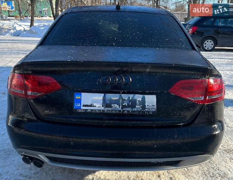 Седан Audi A4 2011 в Киеве