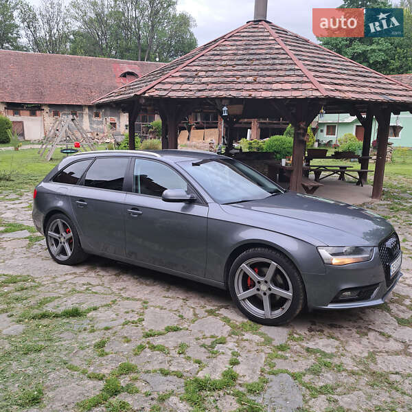 Универсал Audi A4 2012 в Ужгороде