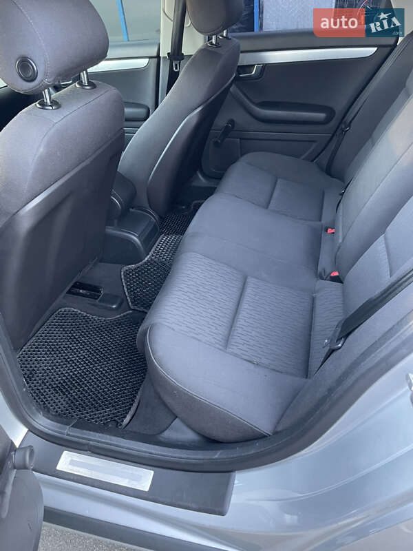 Универсал Audi A4 2006 в Киеве