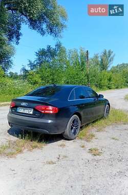 Седан Audi A4 2010 в 