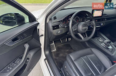 Седан Audi A4 2019 в 