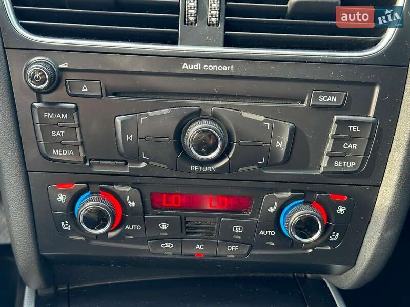 Седан Audi A4 2010 в Виннице