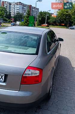 Седан Audi A4 2002 в 