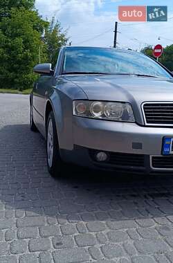 Седан Audi A4 2002 в 