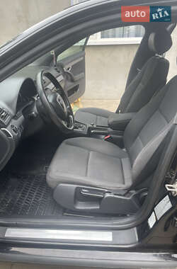 Седан Audi A4 2006 в 