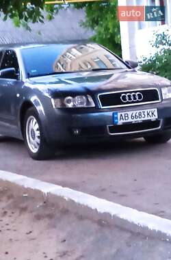 Седан Audi A4 2001 в Гайсину