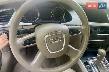 Седан Audi A4 2010 в 
